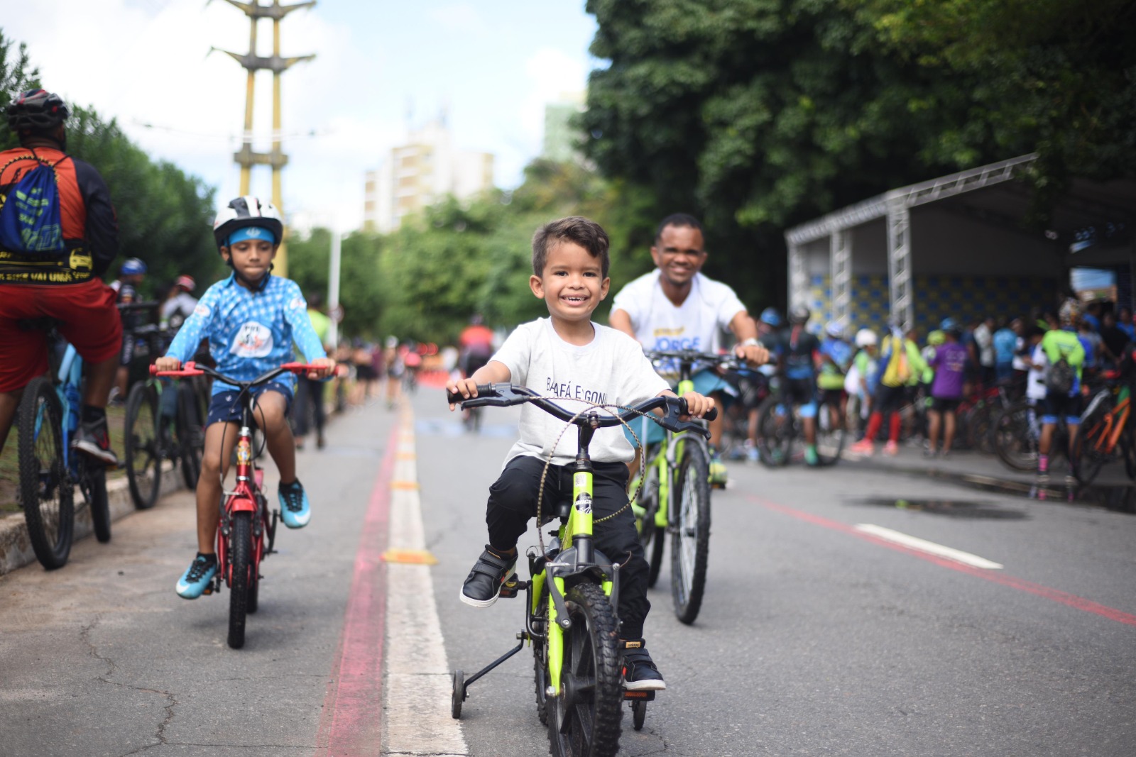 Prefeitura lança Plano Cicloviário com meta de chegar a 700 km de vias para ciclistas em Salvador