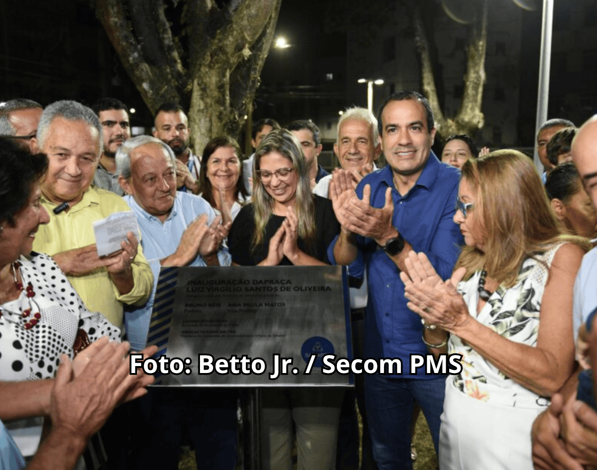 Prefeitura entrega praça requalificada no Conjunto dos Bancários, em Stiep